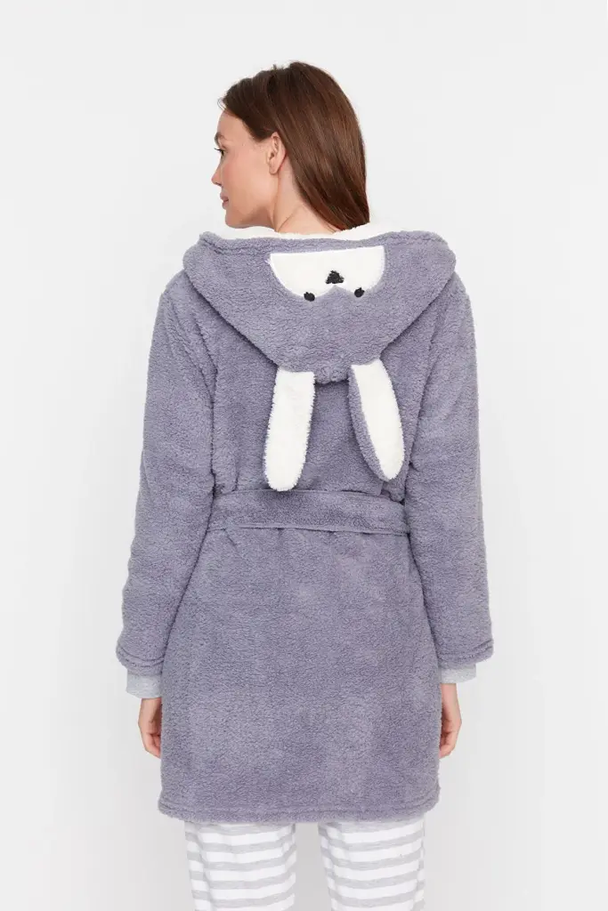⁦CuddleCloud Hooded Robe⁩ - الصورة ⁦2⁩