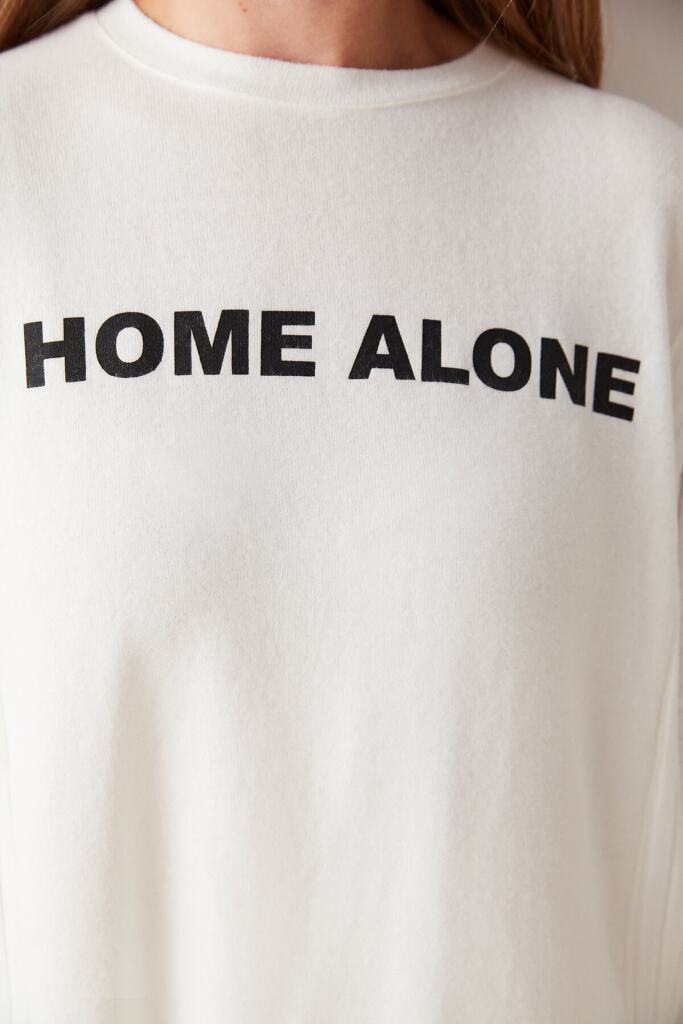 ⁦Beyaz Home Alone Termal Pantolon Pijama Takımı⁩ - الصورة ⁦5⁩