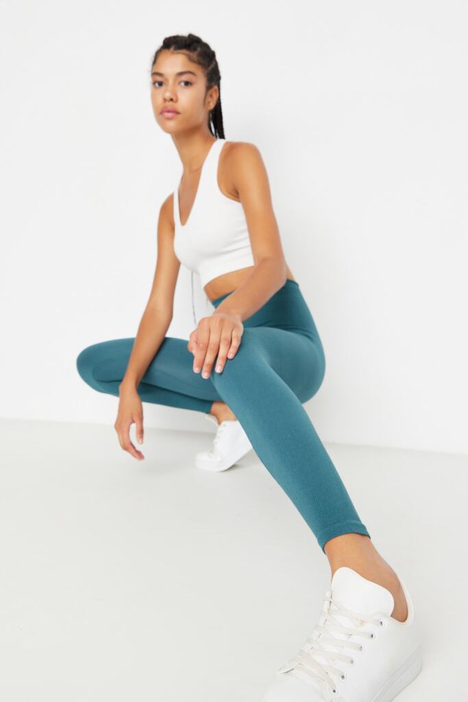 ⁦High-Waist Teal Leggings⁩ - الصورة ⁦4⁩