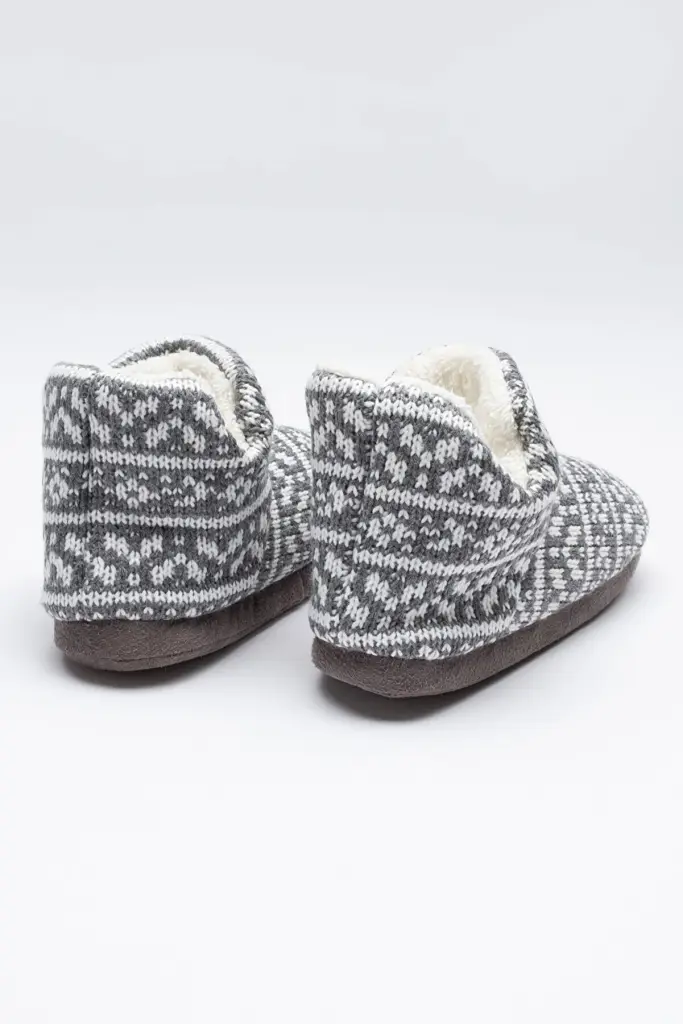 ⁦Pompom Knit Slippers⁩ - الصورة ⁦2⁩