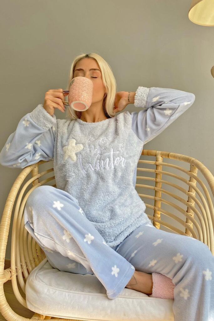 ⁦Hello Winter Desenli Peluş Pijama⁩ - الصورة ⁦2⁩