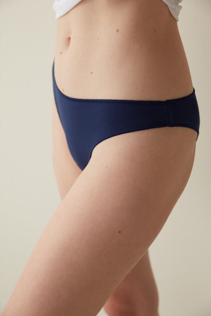 women's navy blue panty