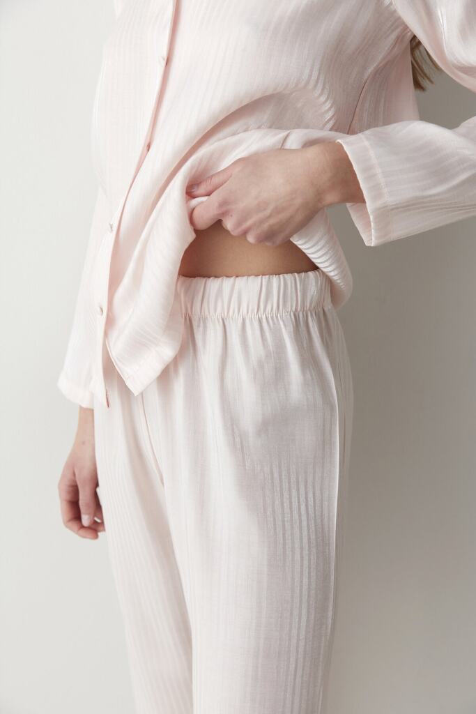 ⁦light pink pyjama⁩ - الصورة ⁦2⁩
